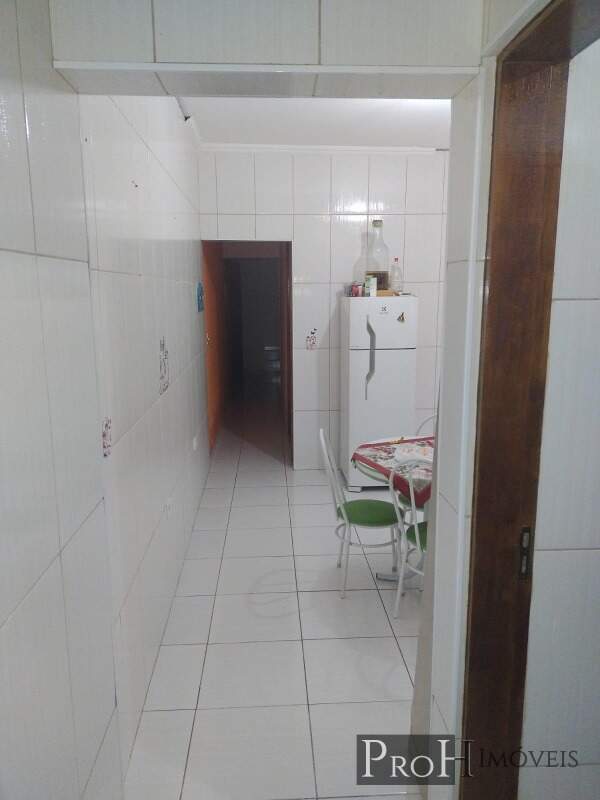 Sobrado à venda com 6 quartos, 150m² - Foto 5