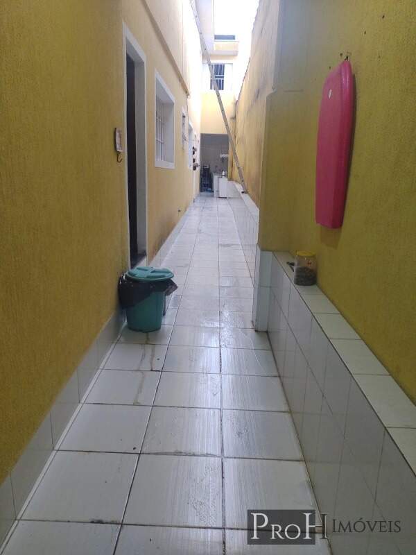 Sobrado à venda com 6 quartos, 150m² - Foto 7