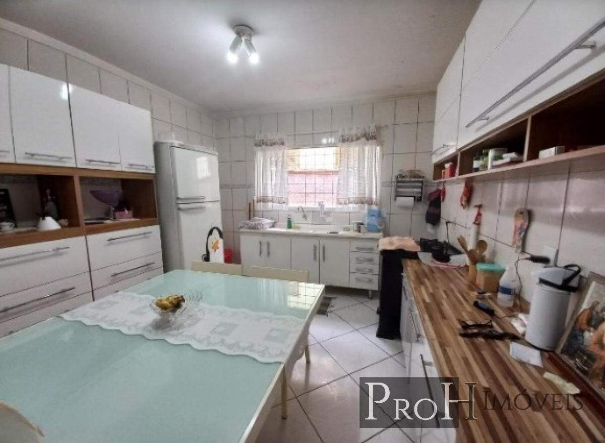 Casa à venda com 3 quartos, 205m² - Foto 17