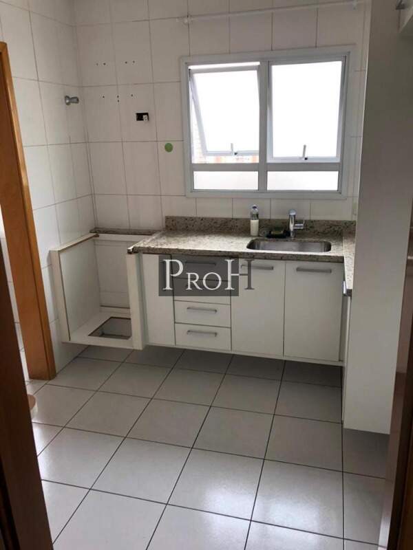 Apartamento à venda com 3 quartos, 82m² - Foto 7