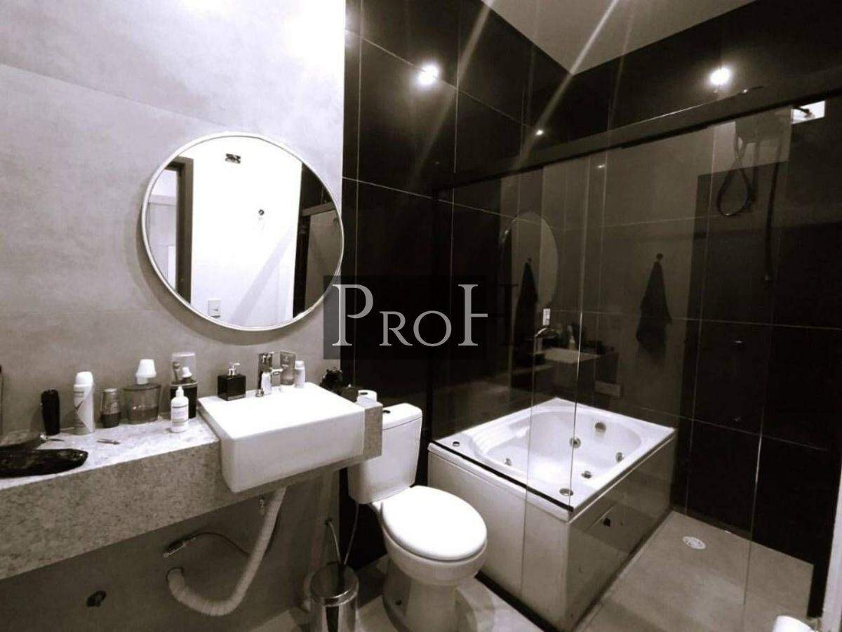 Casa à venda com 4 quartos, 200m² - Foto 21