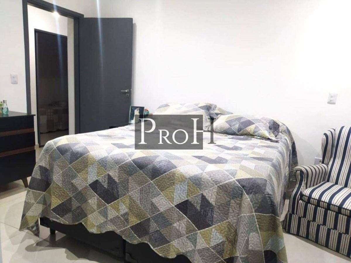 Casa à venda com 4 quartos, 200m² - Foto 12