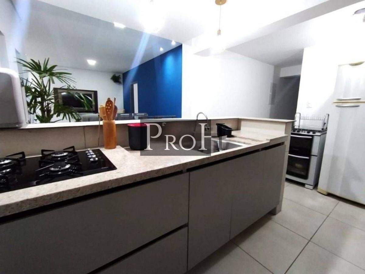Casa à venda com 4 quartos, 200m² - Foto 7