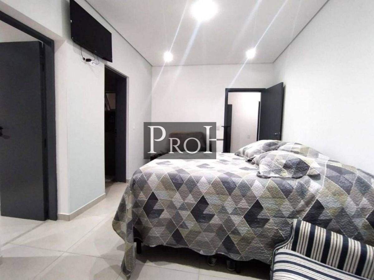Casa à venda com 4 quartos, 200m² - Foto 10