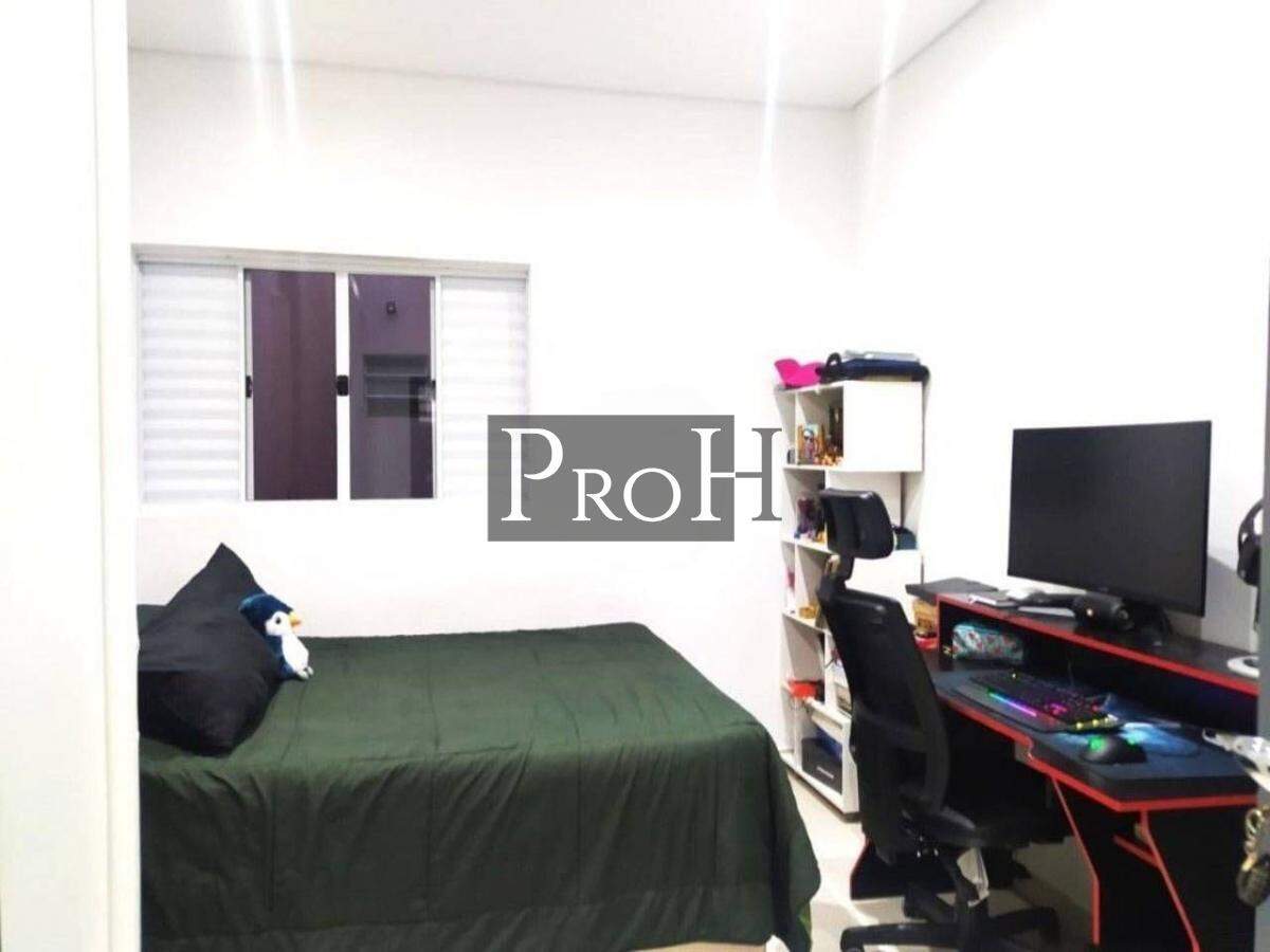Casa à venda com 4 quartos, 200m² - Foto 16