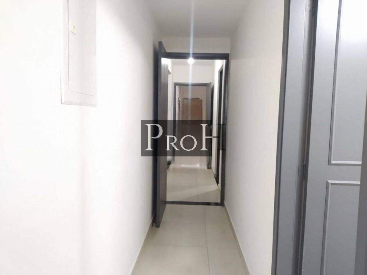 Casa à venda com 4 quartos, 200m² - Foto 9