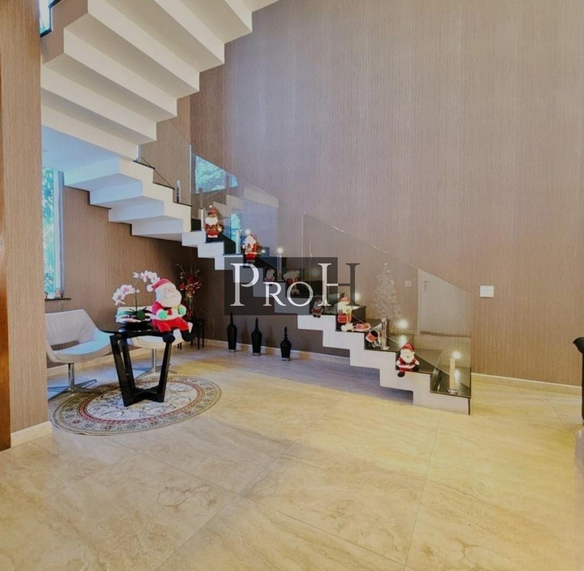 Sobrado, 4 quartos, 420 m² - Foto 1