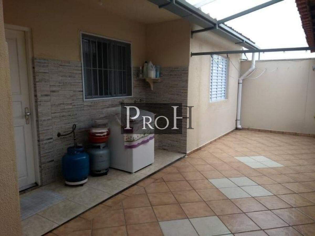 Casa à venda com 3 quartos, 234m² - Foto 6