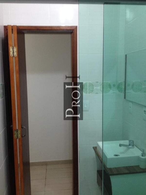 Sobrado à venda com 2 quartos, 240m² - Foto 7