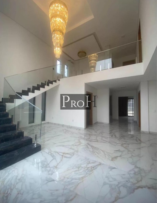 Sobrado, 5 quartos, 350 m² - Foto 1