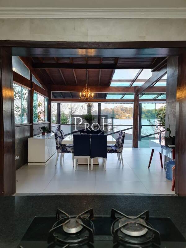 Casa à venda com 4 quartos, 680m² - Foto 27