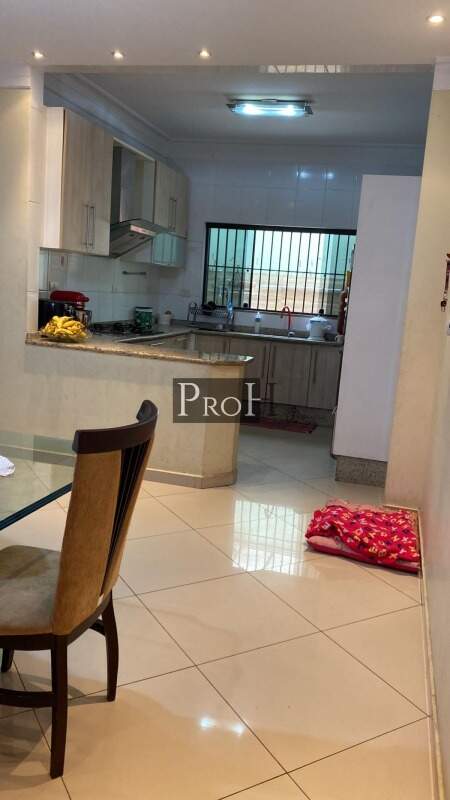 Sobrado à venda com 4 quartos, 200m² - Foto 26