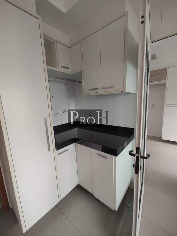 Apartamento à venda com 4 quartos, 260m² - Foto 17