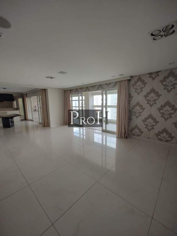 Apartamento à venda com 4 quartos, 260m² - Foto 24