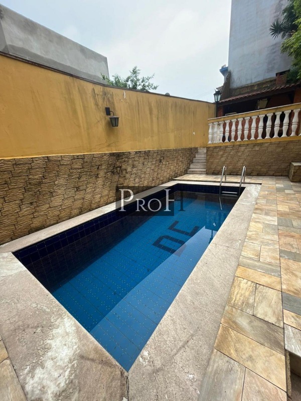 Sobrado, 3 quartos, 219 m² - Foto 4