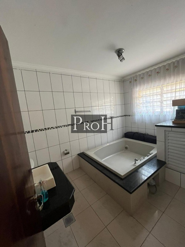 Sobrado, 3 quartos, 219 m² - Foto 9