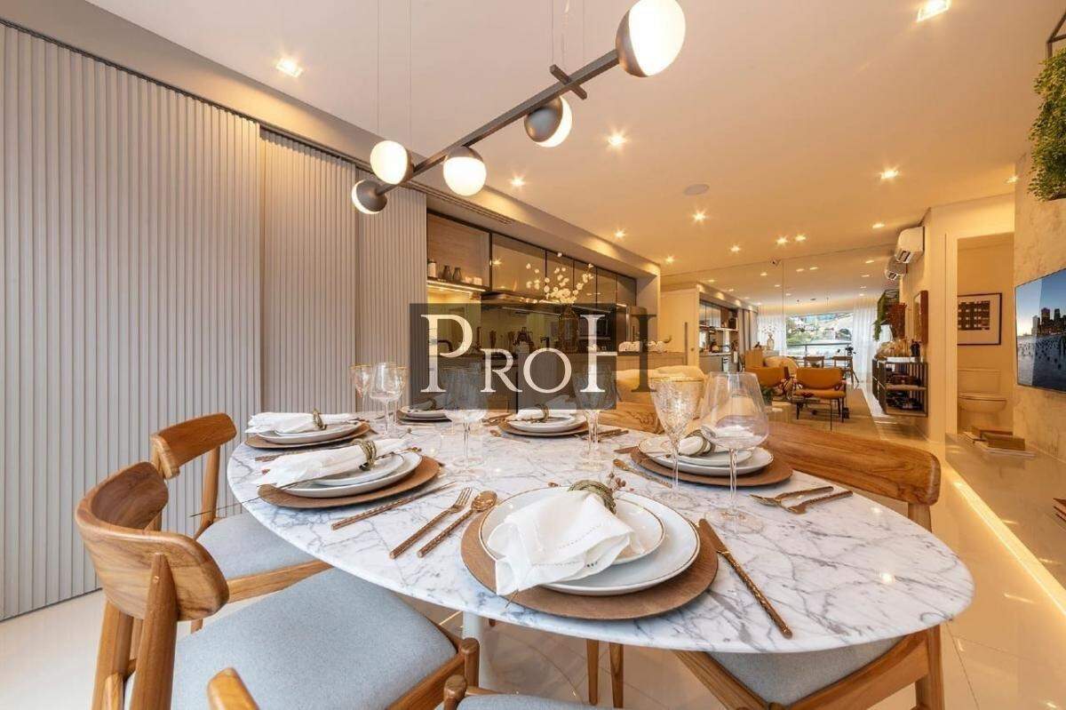 Apartamento à venda com 2 quartos, 79m² - Foto 19