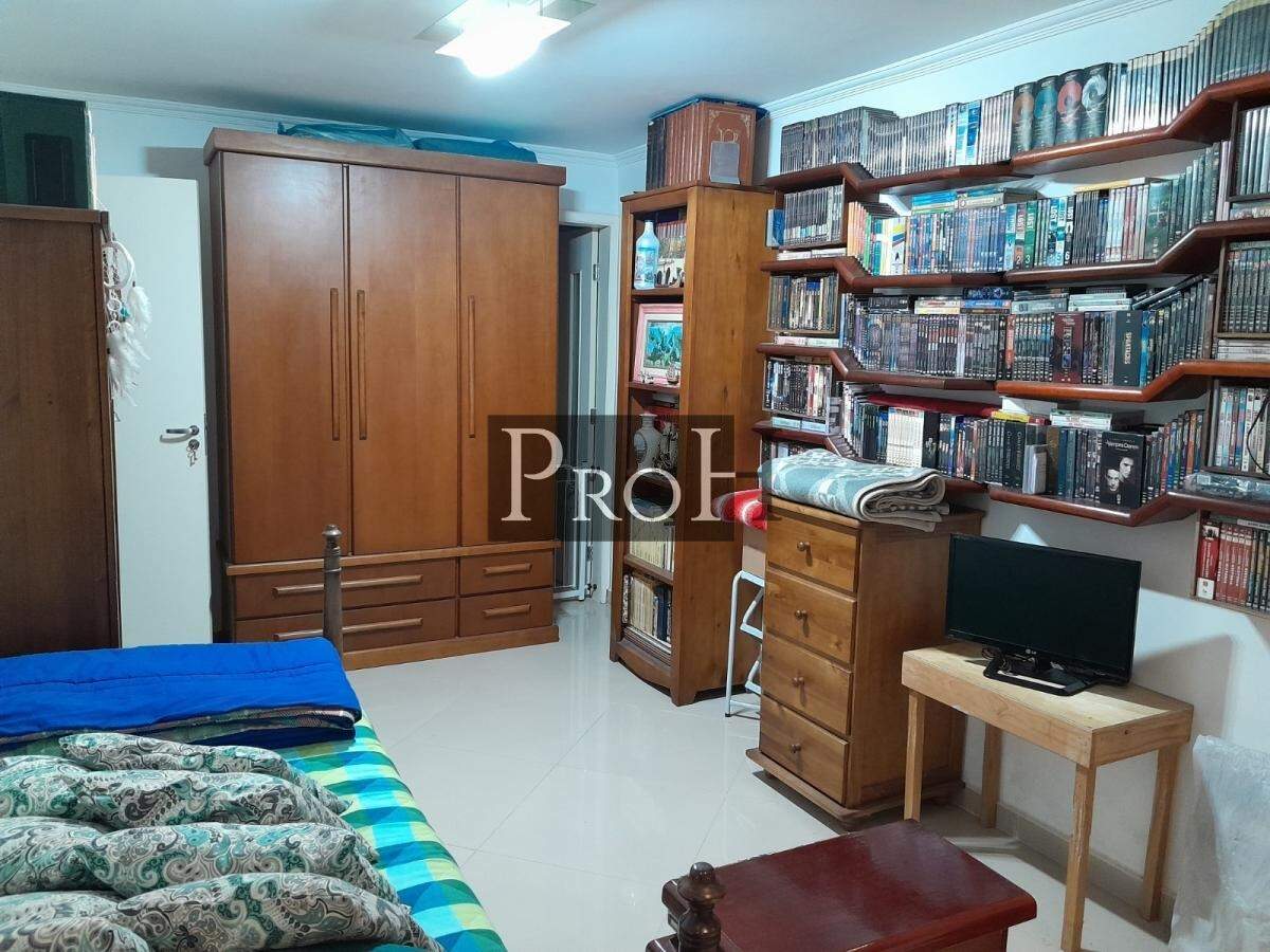 Casa à venda com 4 quartos, 222m² - Foto 15