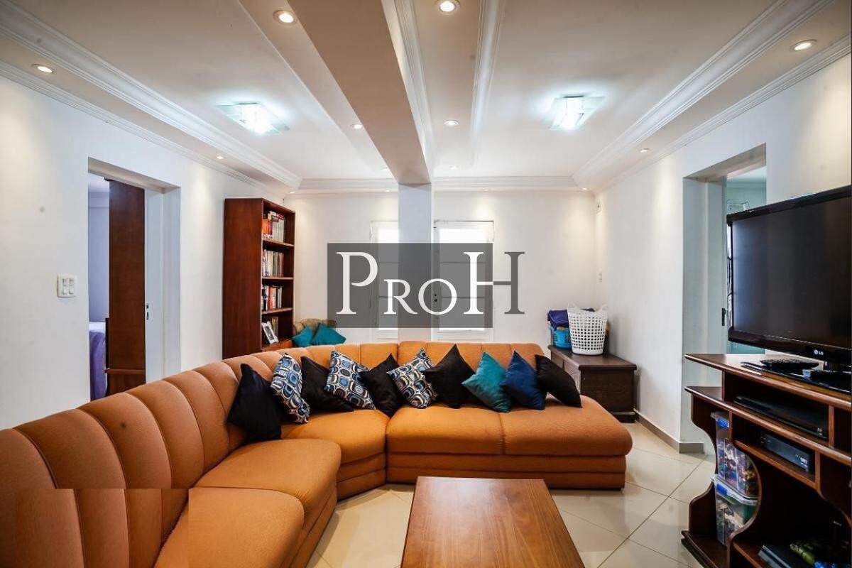Casa à venda com 4 quartos, 222m² - Foto 1