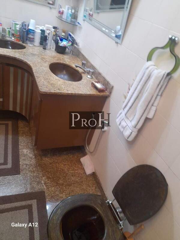 Sobrado à venda com 2 quartos, 600m² - Foto 18