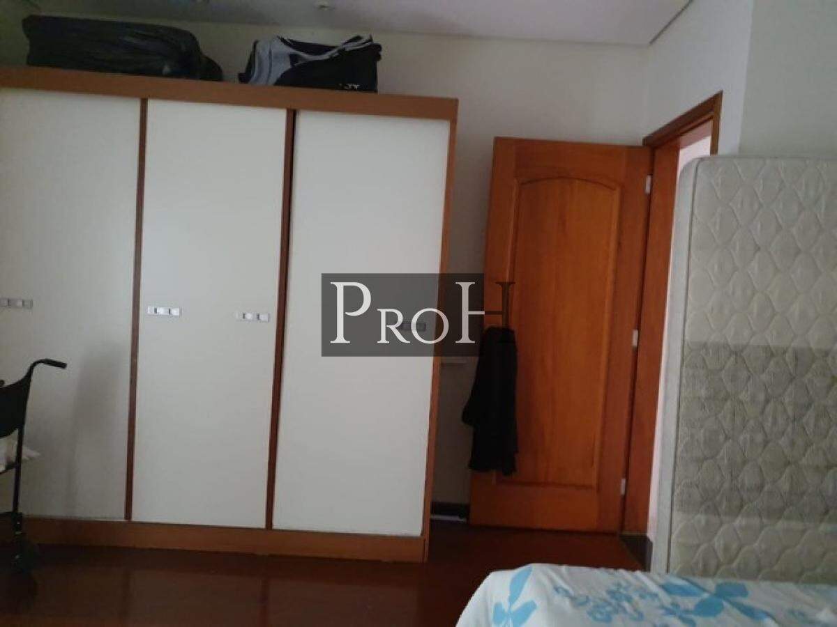 Casa à venda com 3 quartos, 310m² - Foto 13