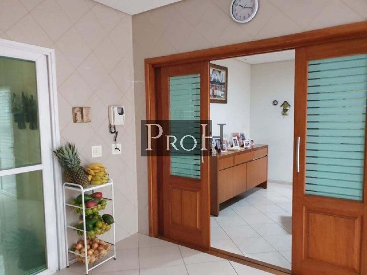 Casa à venda com 3 quartos, 310m² - Foto 10