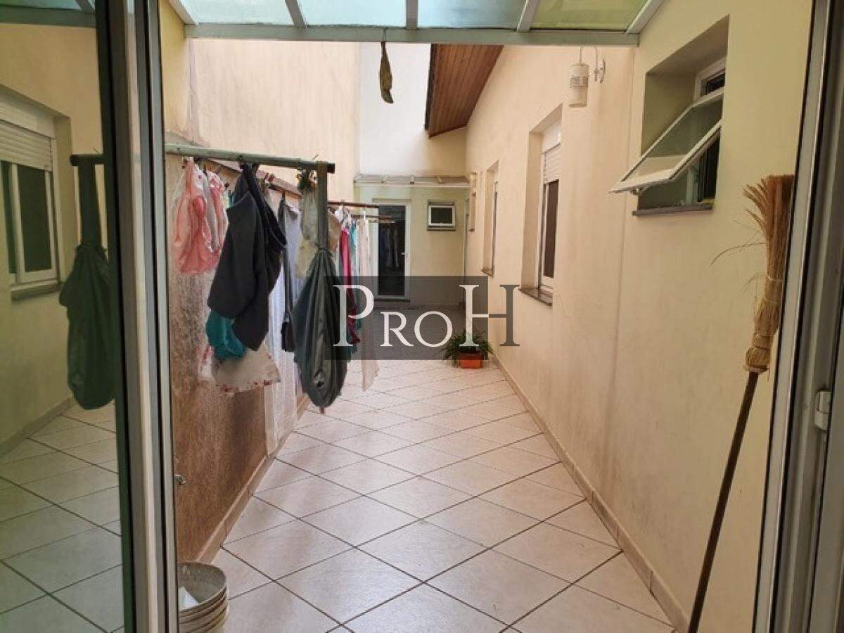 Casa à venda com 3 quartos, 310m² - Foto 20