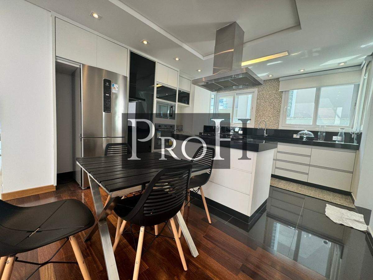 Casa de Condomínio à venda com 4 quartos, 548m² - Foto 21