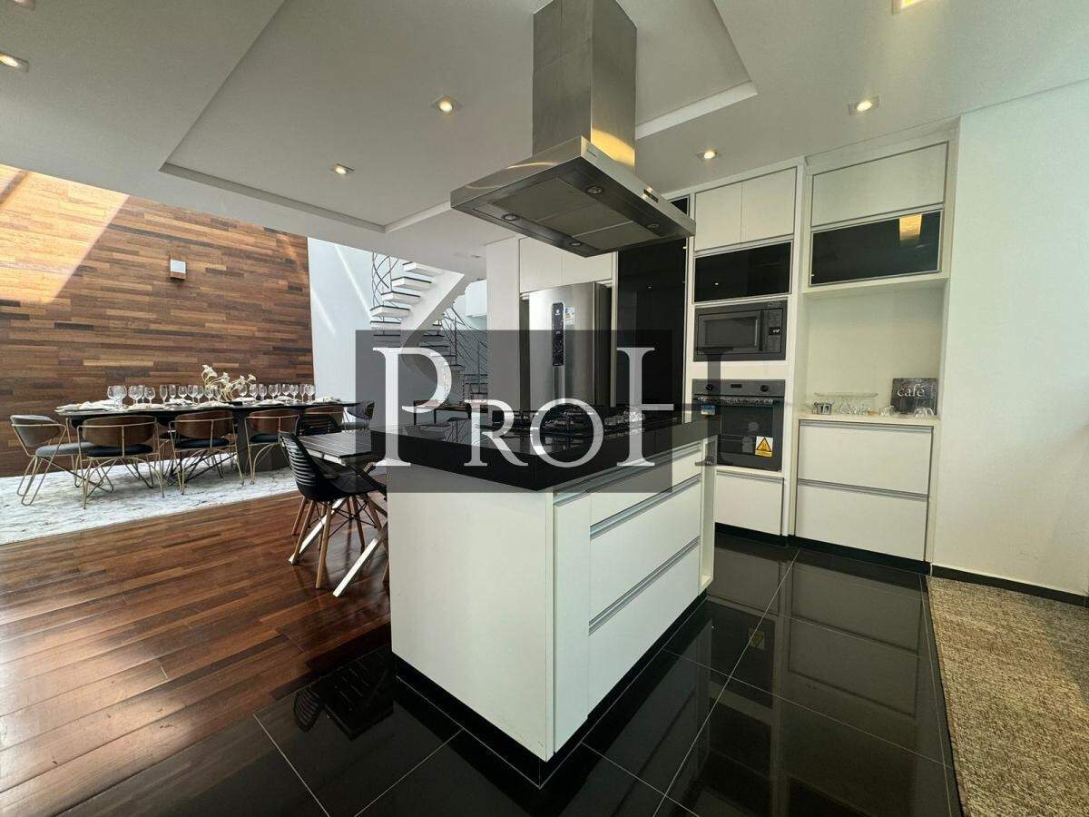 Casa de Condomínio à venda com 4 quartos, 548m² - Foto 20