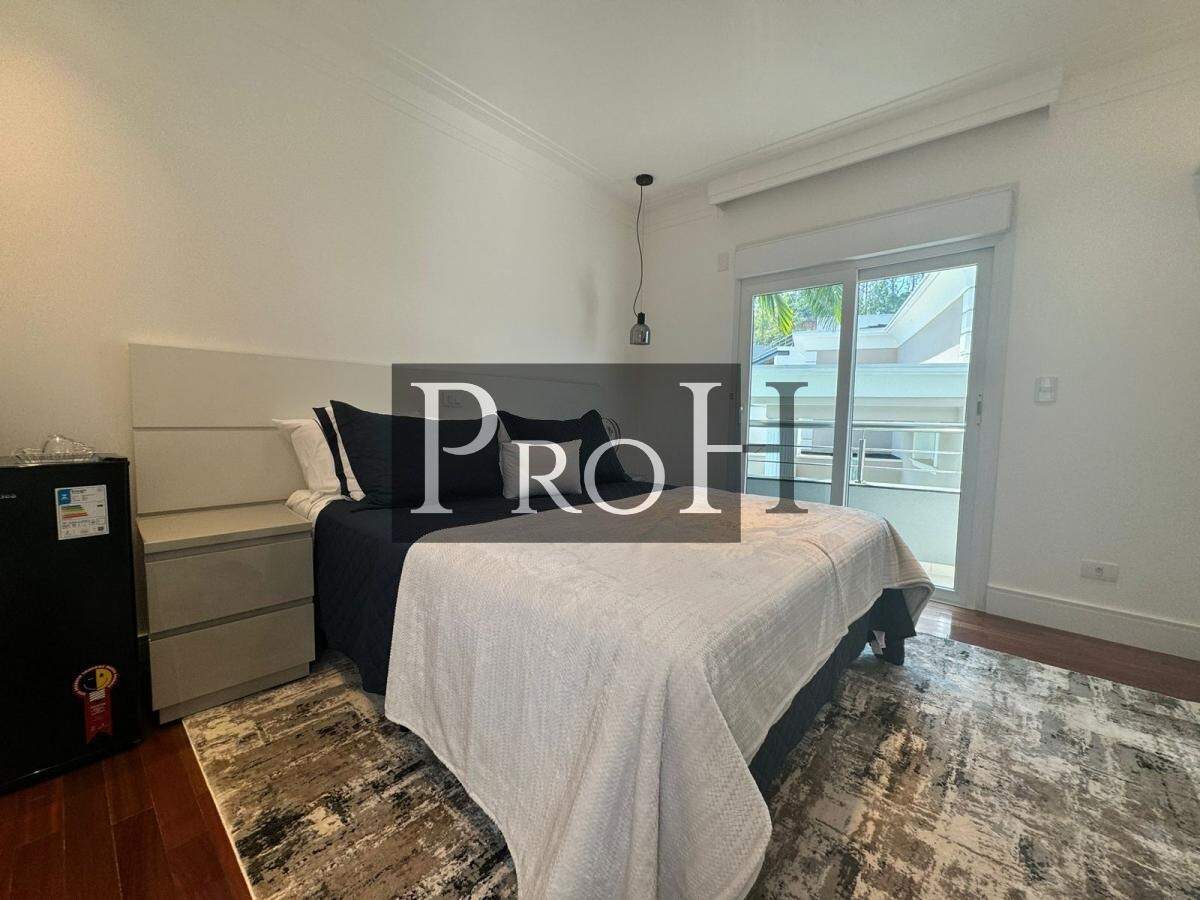 Casa de Condomínio à venda com 4 quartos, 548m² - Foto 15