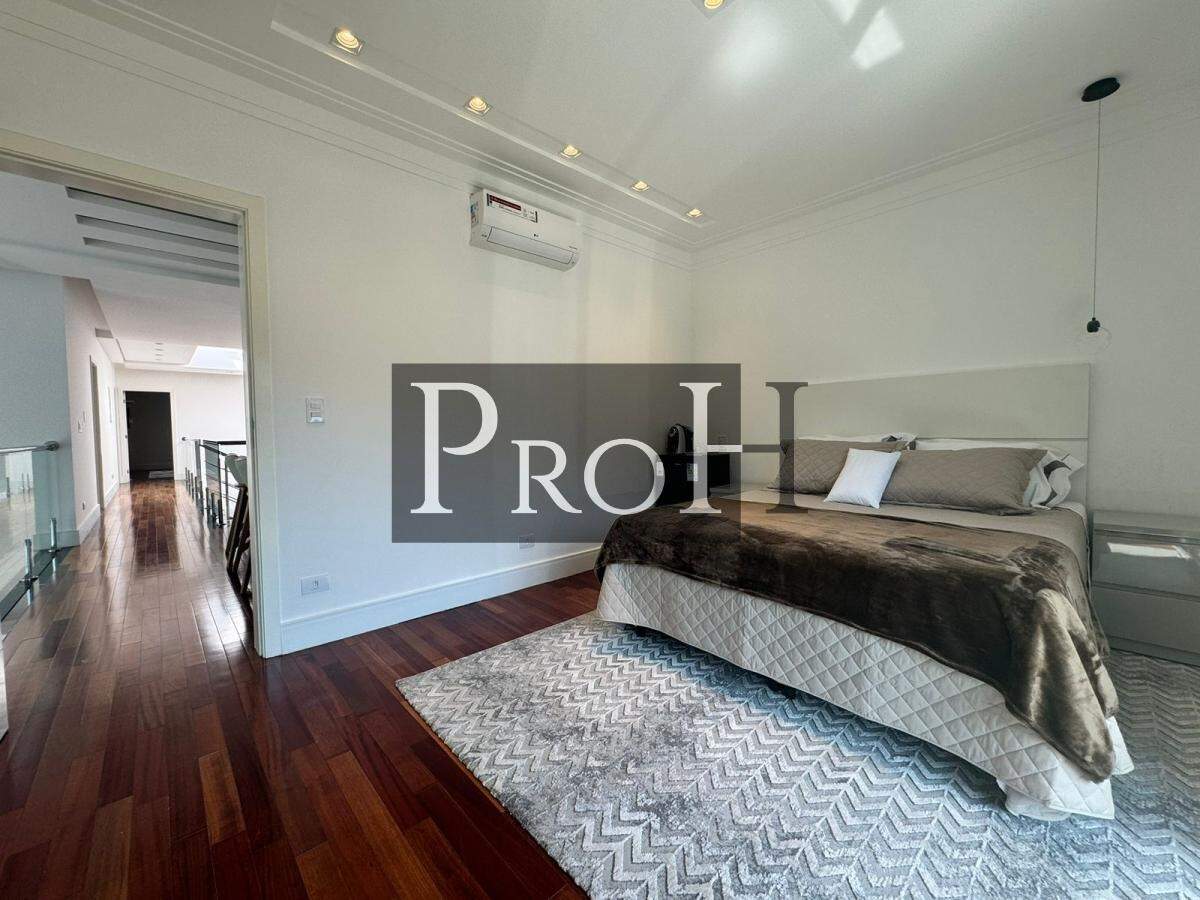 Casa de Condomínio à venda com 4 quartos, 548m² - Foto 10