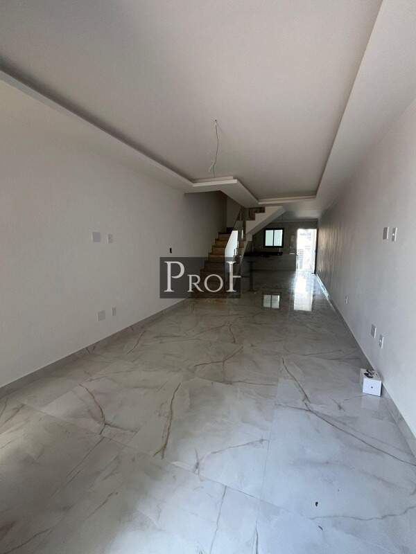 Sobrado à venda com 3 quartos, 147m² - Foto 2
