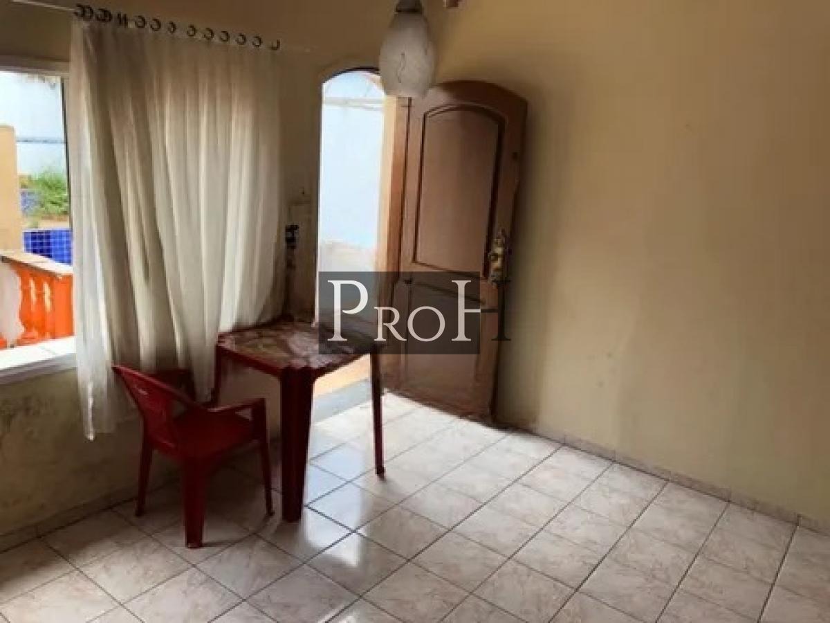 Casa, 4 quartos, 215 m² - Foto 3