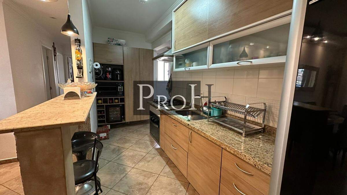 Apartamento à venda com 3 quartos, 78m² - Foto 8