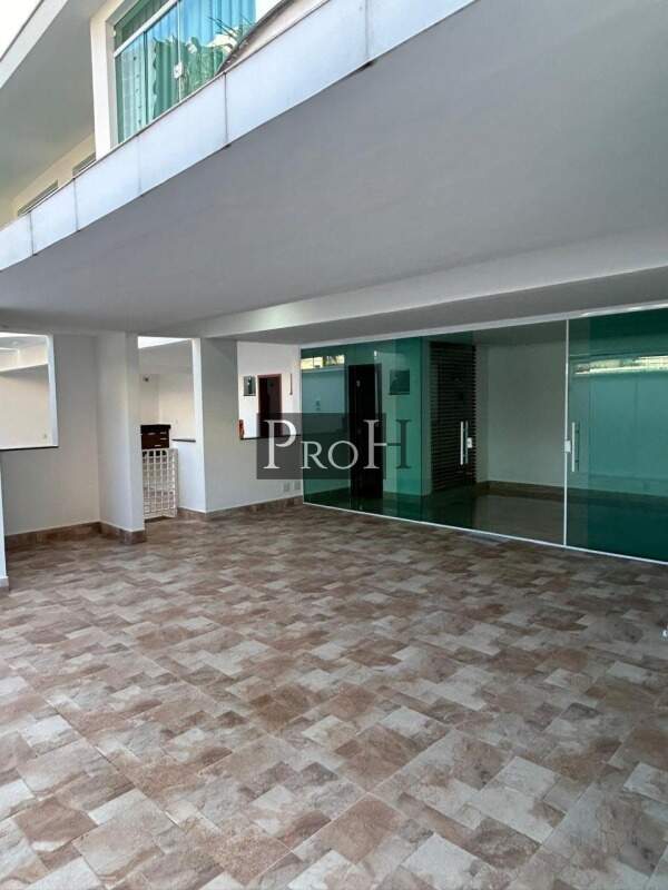 Sobrado à venda com 2 quartos, 250m² - Foto 30