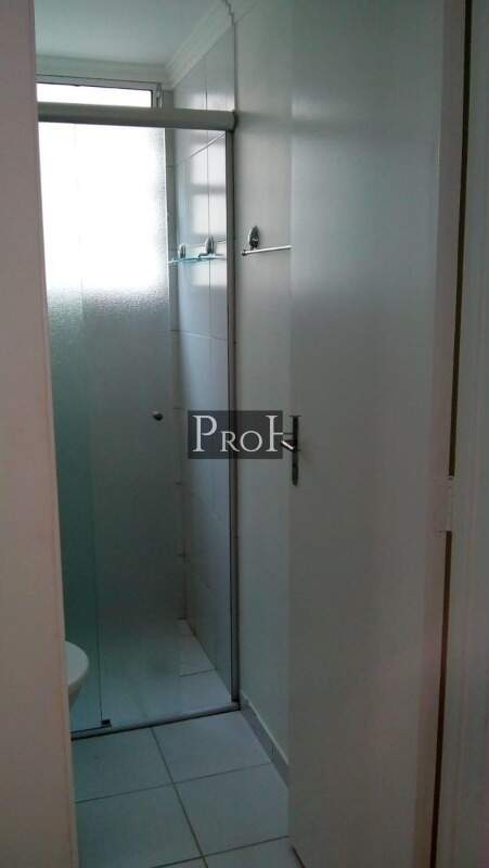 Apartamento à venda com 2 quartos, 44m² - Foto 18