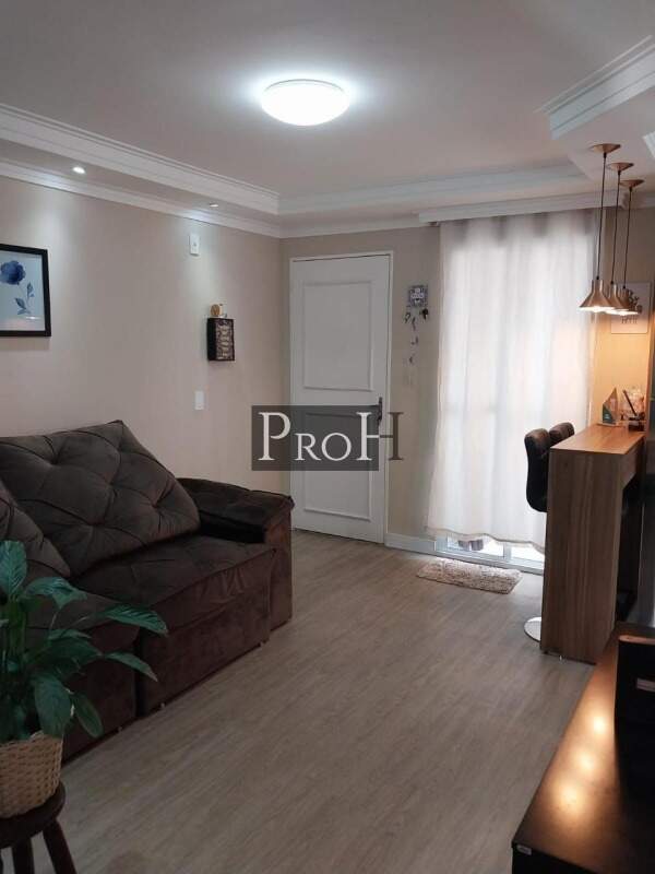 Apartamento à venda com 2 quartos, 44m² - Foto 9