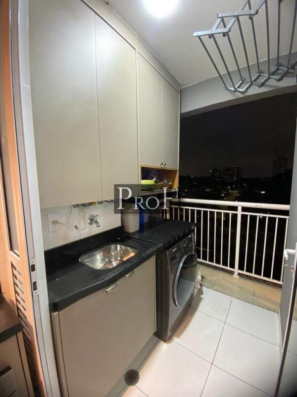 Apartamento à venda com 2 quartos, 55m² - Foto 11