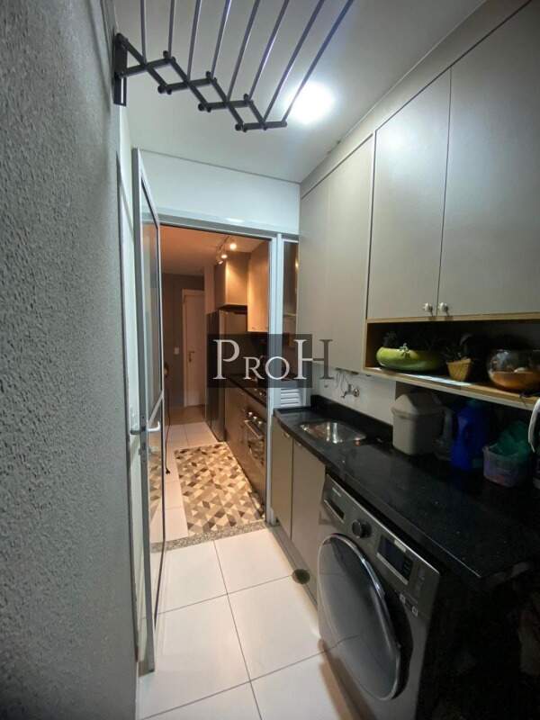 Apartamento à venda com 2 quartos, 55m² - Foto 10