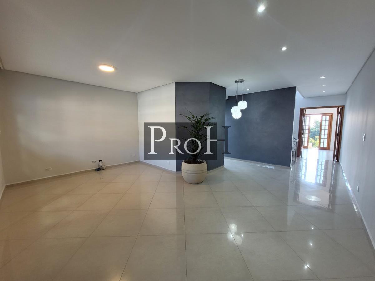 Sobrado, 3 quartos, 245 m² - Foto 1