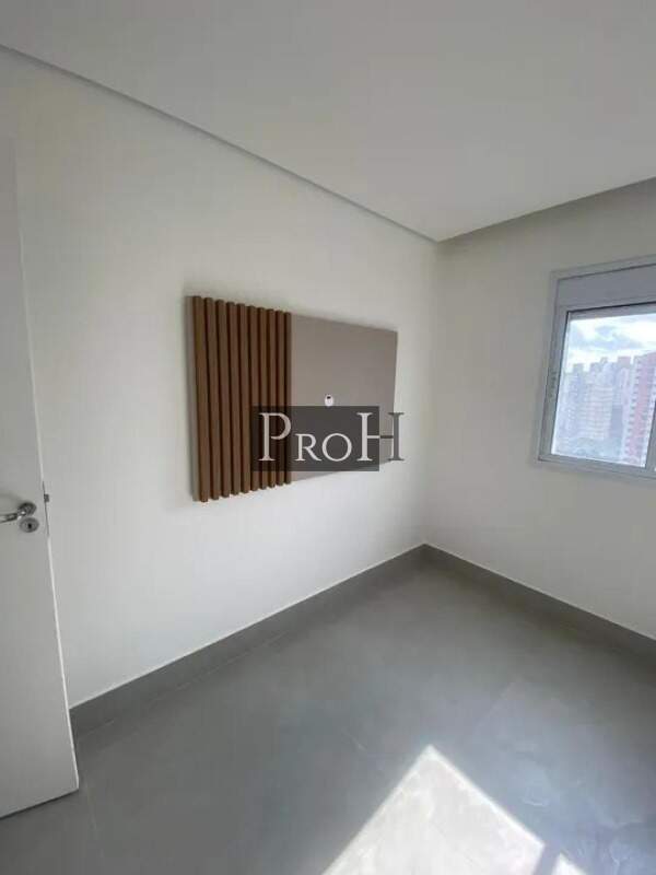 Apartamento à venda com 2 quartos, 55m² - Foto 11