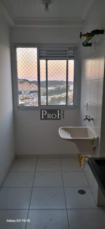 Apartamento à venda com 2 quartos, 48m² - Foto 3