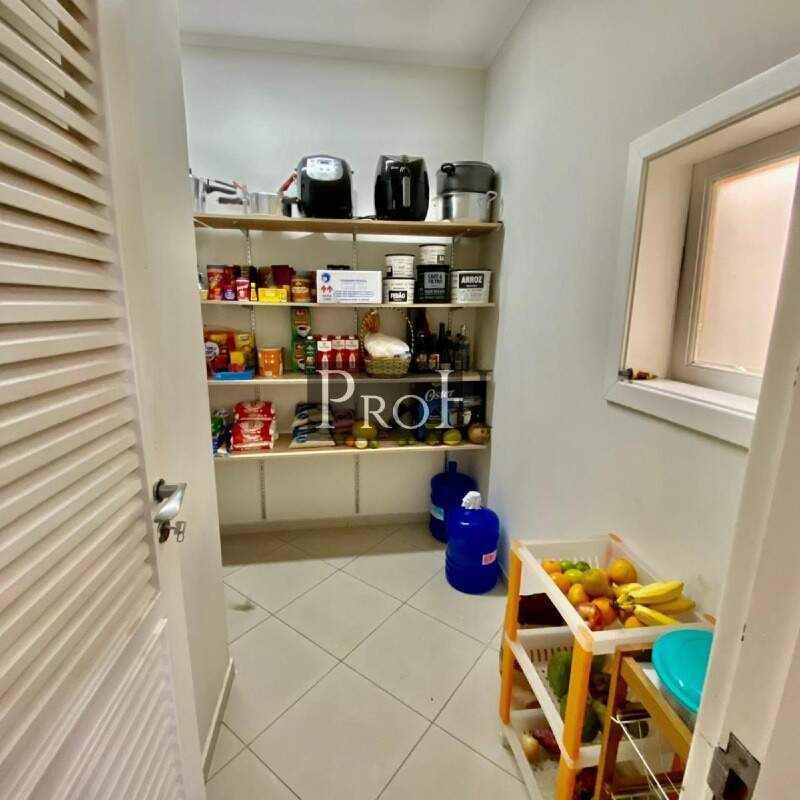 Casa de Condomínio à venda com 3 quartos, 420m² - Foto 8