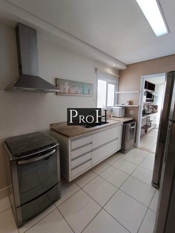 Apartamento à venda com 3 quartos, 198m² - Foto 11