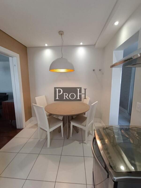 Apartamento à venda com 3 quartos, 198m² - Foto 10