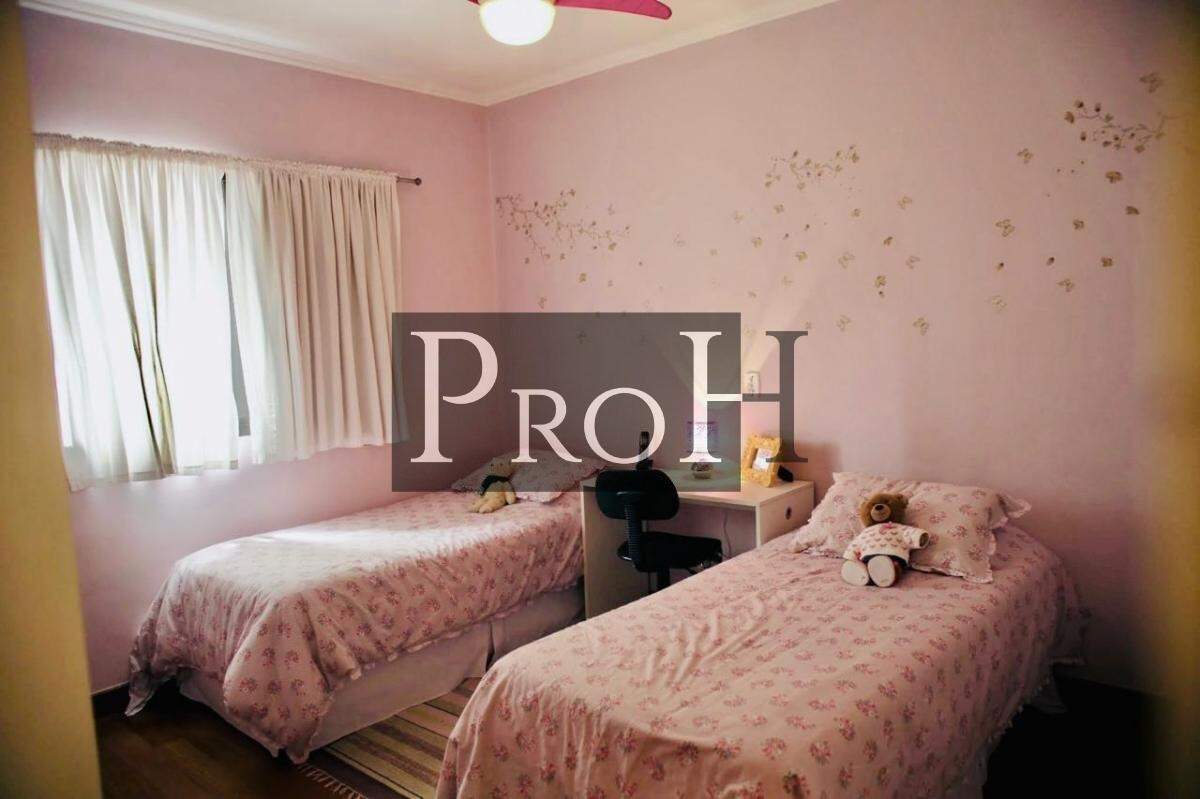 Apartamento à venda com 3 quartos, 186m² - Foto 20