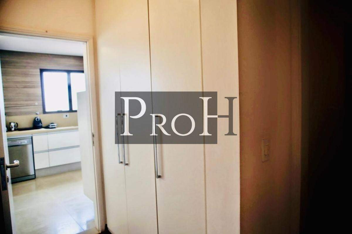 Apartamento à venda com 3 quartos, 186m² - Foto 8