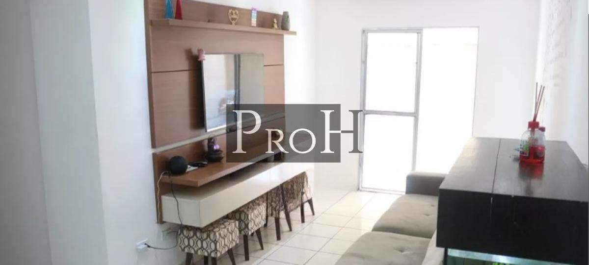 Apartamento à venda com 2 quartos, 70m² - Foto 2