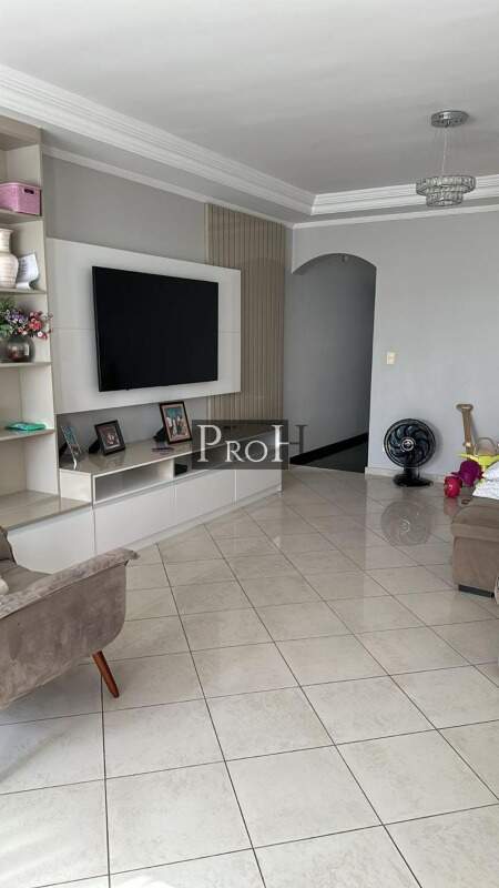 Sobrado à venda, 348m² - Foto 1