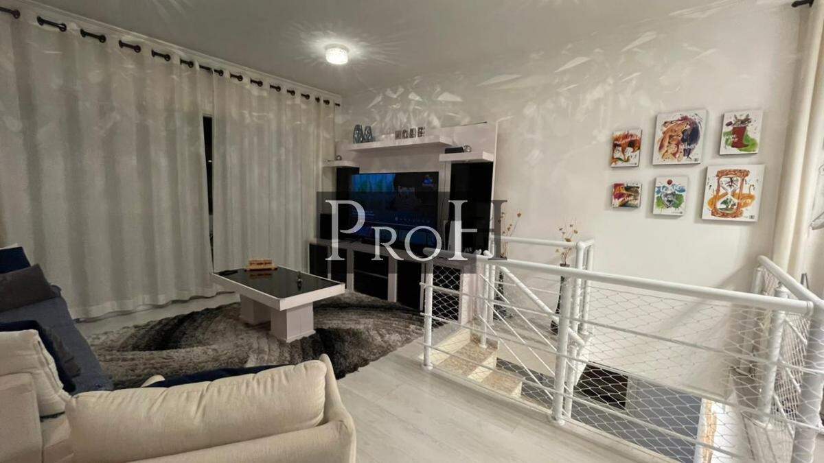 Cobertura à venda com 4 quartos, 194m² - Foto 1